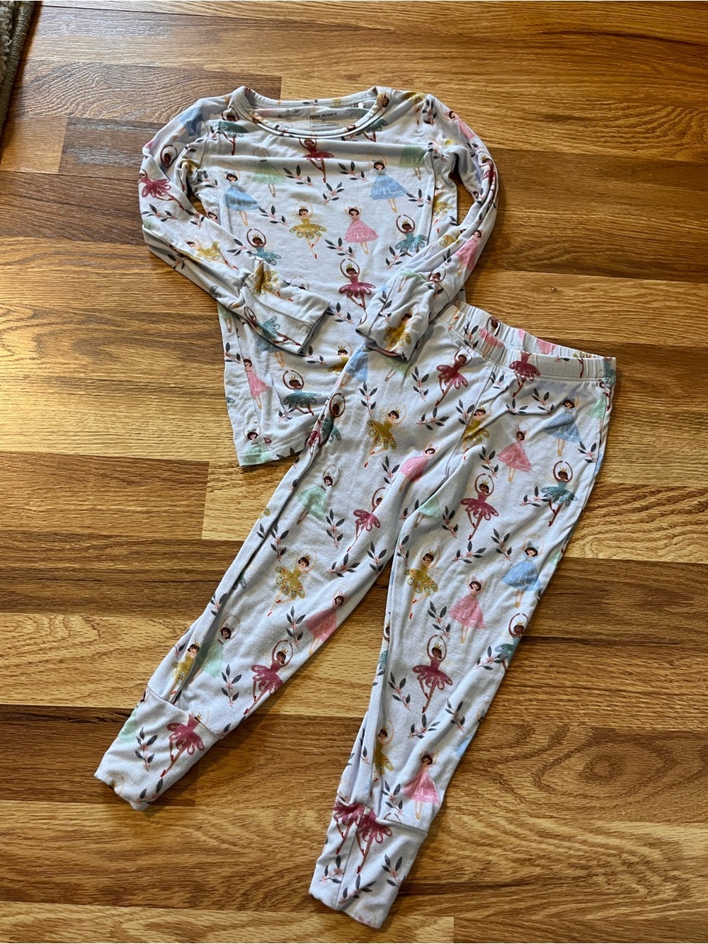 Posh Peanut Long Sleeve Pajama Set “Noel” Ballerina Size 2T